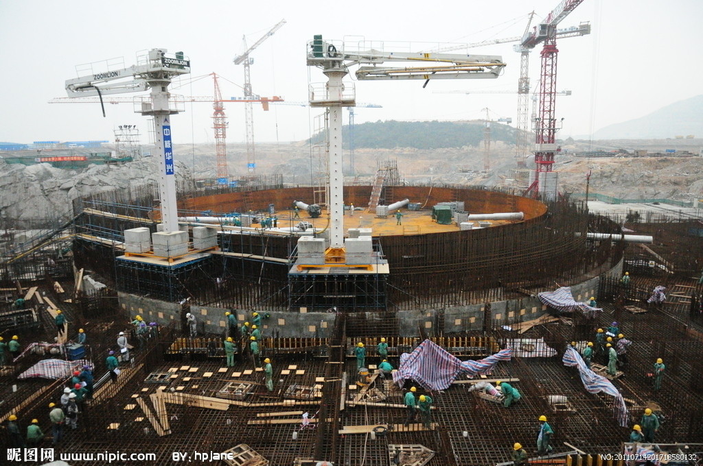 廣東陽江核電站1號機組在建設中。