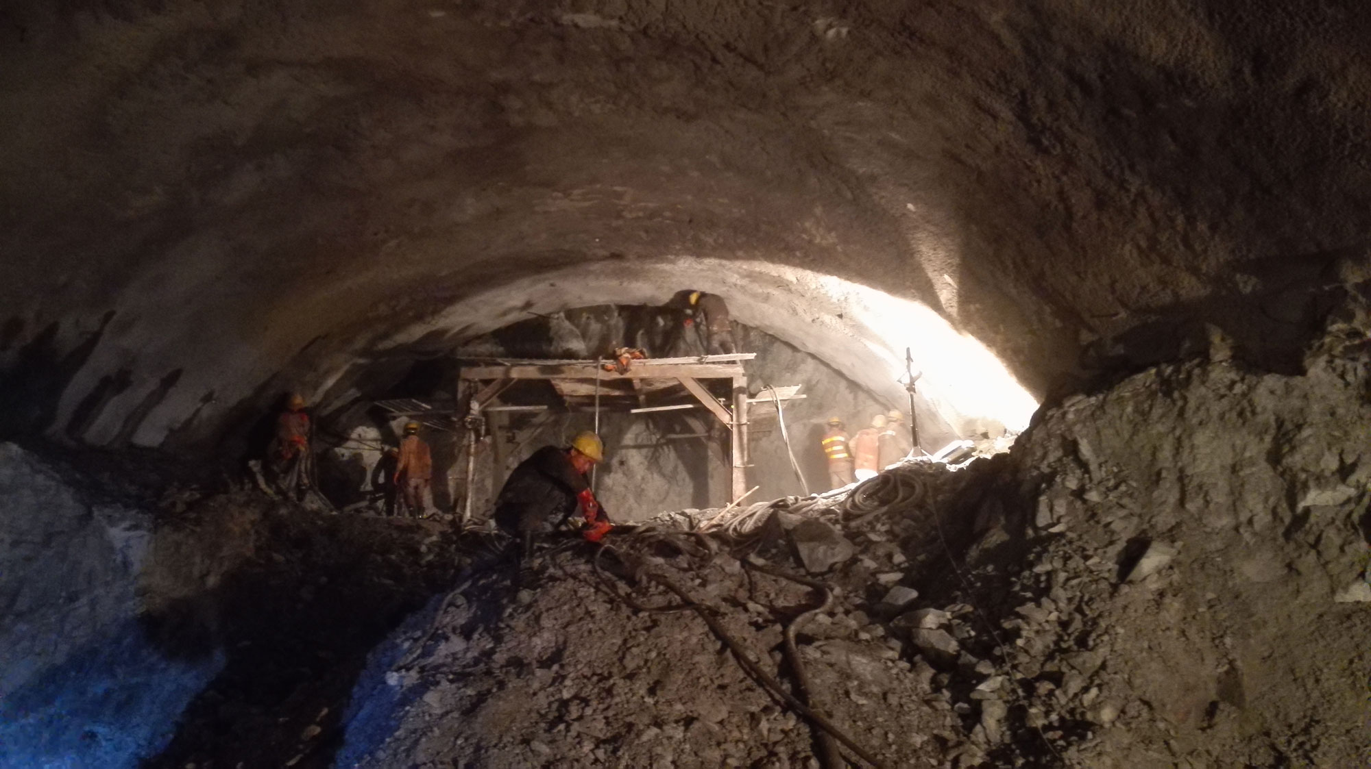 點擊查看大圖 點擊查看大圖