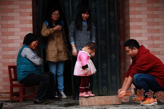 點擊查看大圖 點擊查看大圖