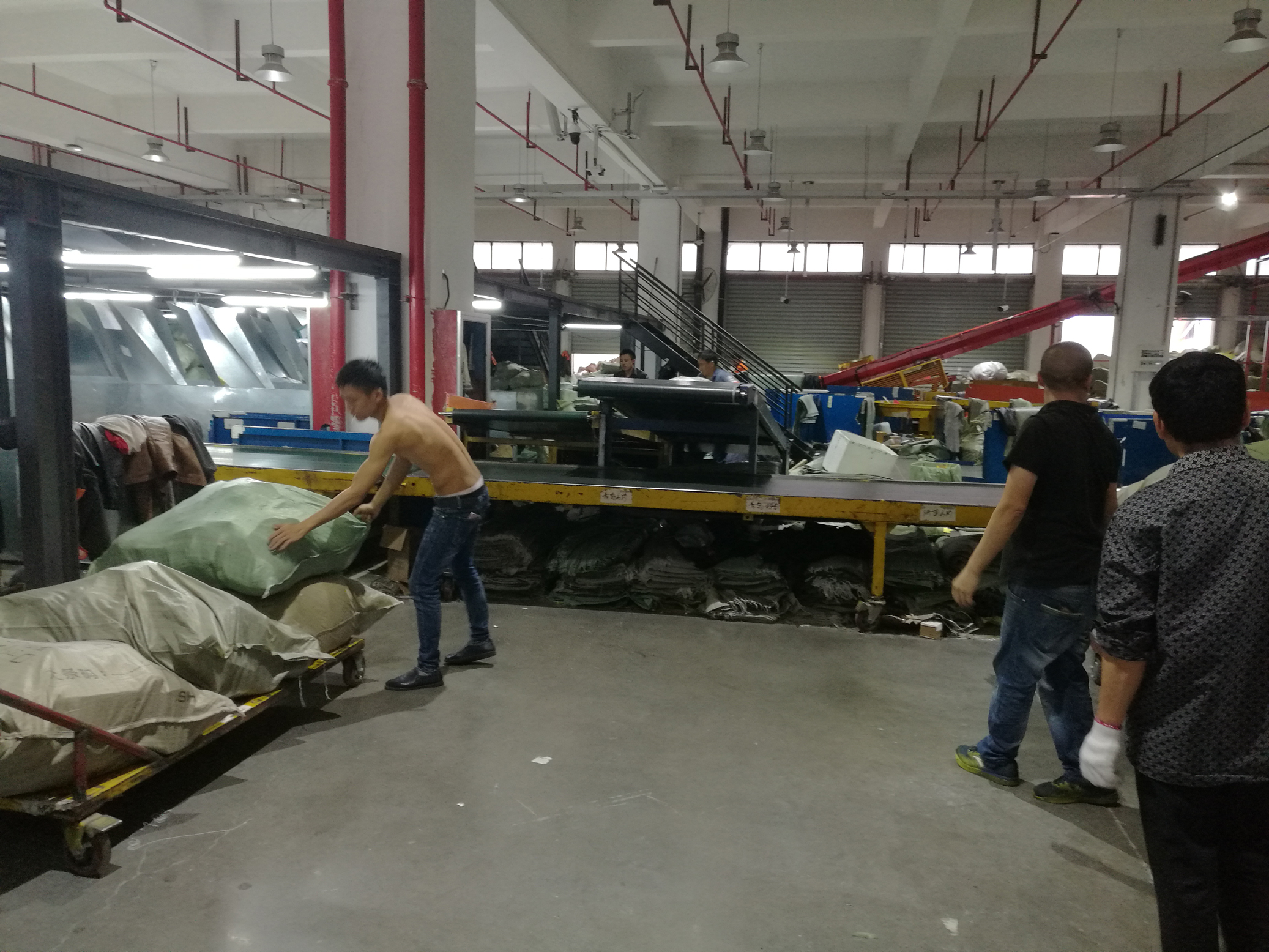 點擊查看大圖 點擊查看大圖