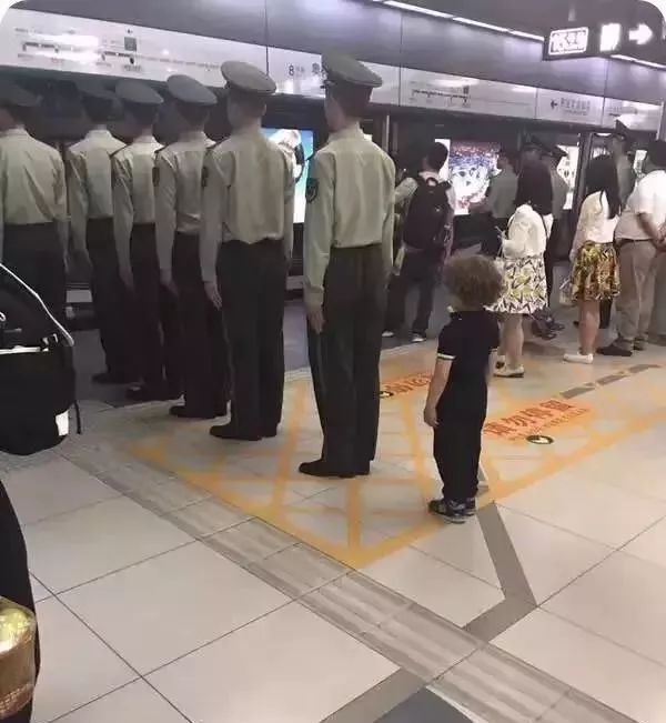 點擊查看大圖 點擊查看大圖