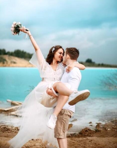 點擊查看大圖 點擊查看大圖