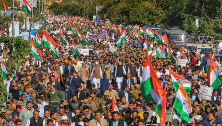 點擊查看大圖 點擊查看大圖