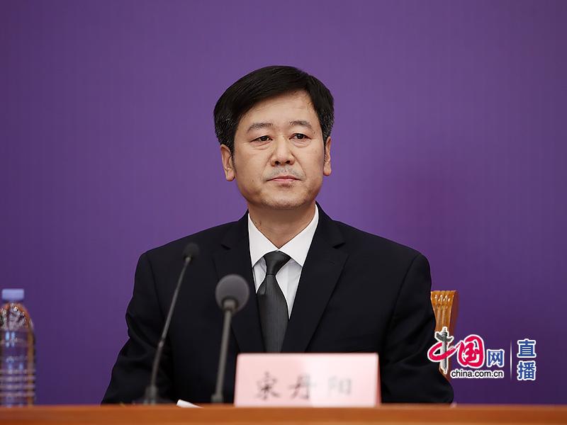 點擊查看大圖 點擊查看大圖