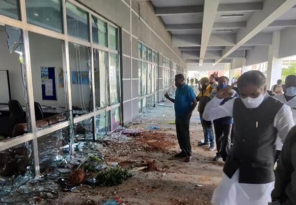 點擊查看大圖 點擊查看大圖