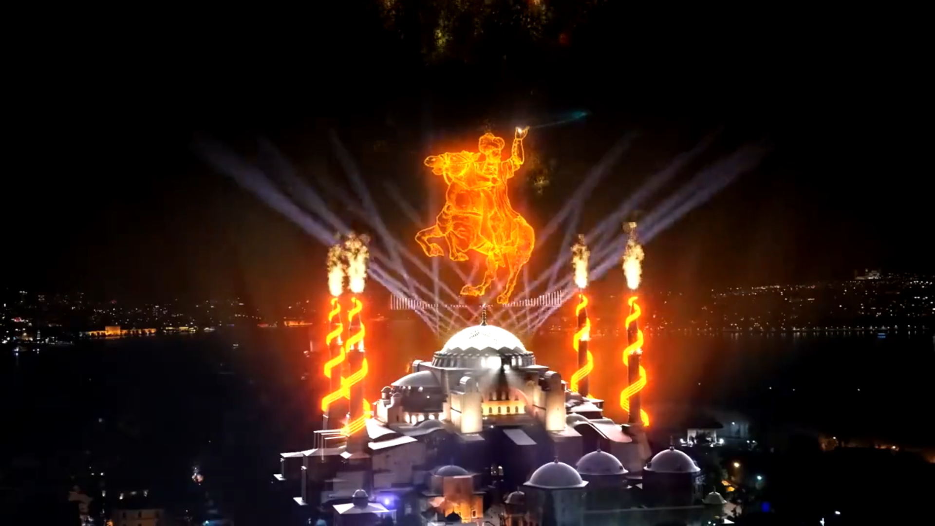 點擊查看大圖 點擊查看大圖