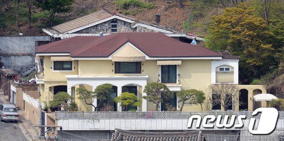 點擊查看大圖 點擊查看大圖