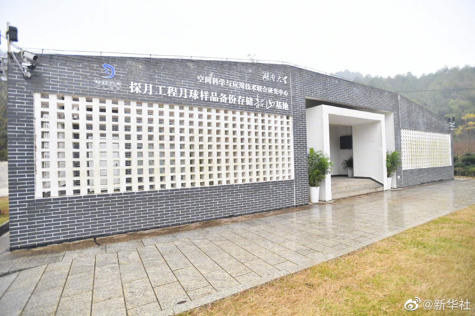 點擊查看大圖 點擊查看大圖