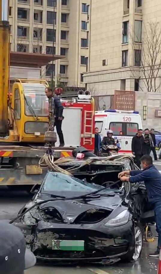 點擊查看大圖 點擊查看大圖