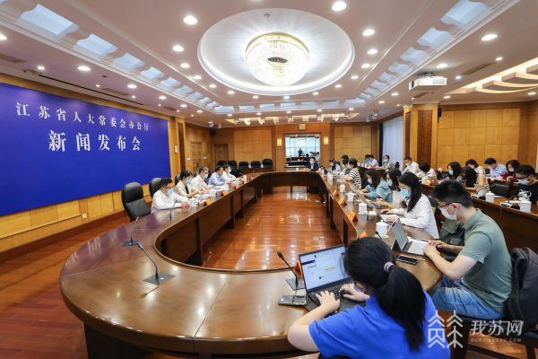 點擊查看大圖 點擊查看大圖