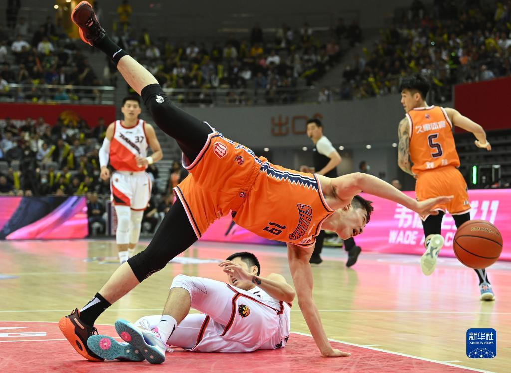 點擊查看大圖 點擊查看大圖