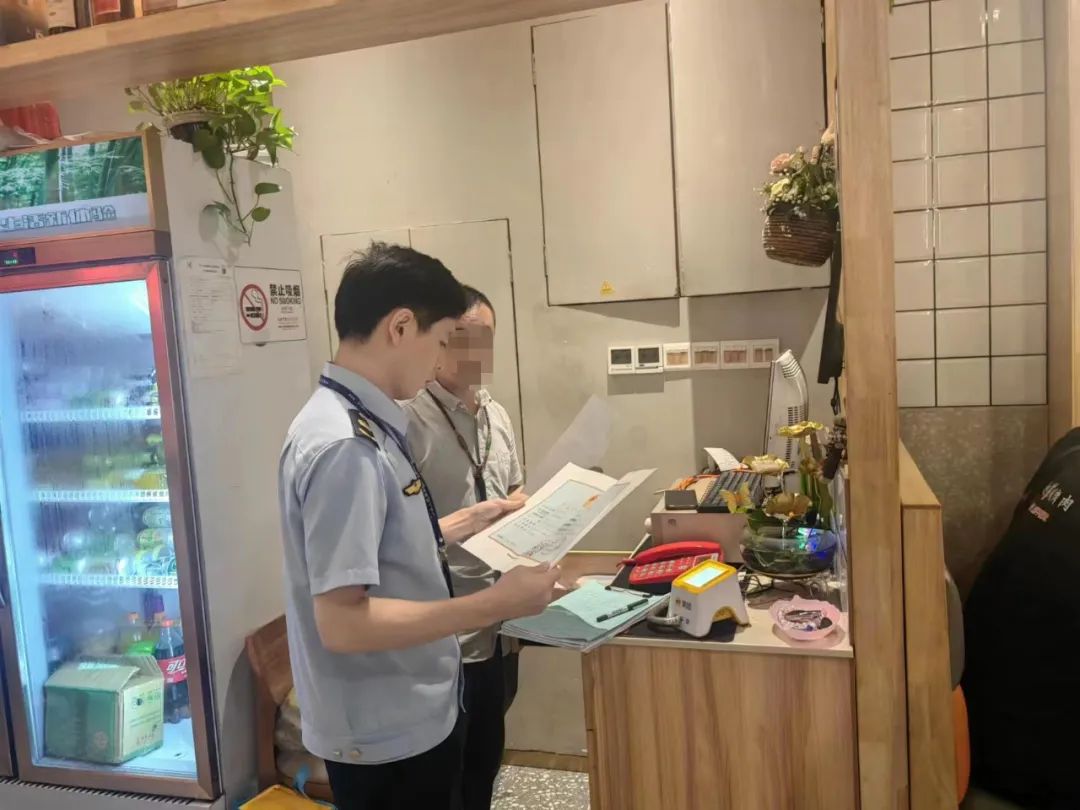 點擊查看大圖 點擊查看大圖