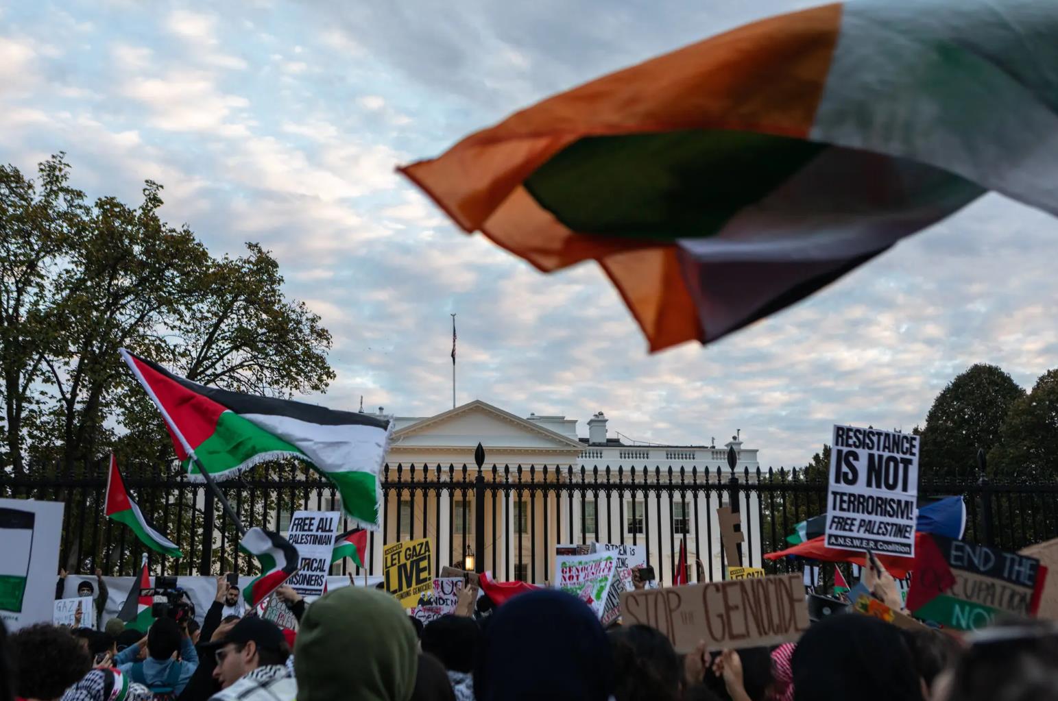 點擊查看大圖 點擊查看大圖